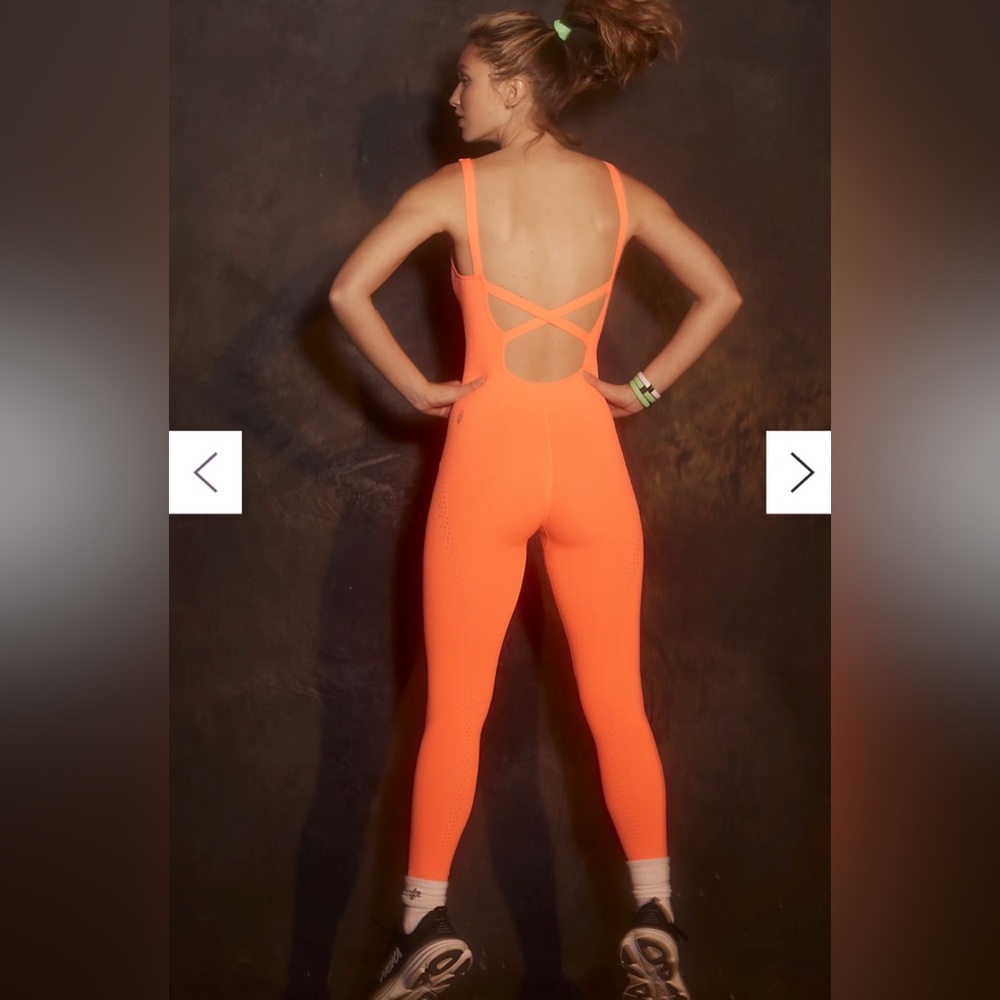 FREE PEOPLE MOVEMENT: good karma onesie size XS/S 🧡🧡🧡 NWOT